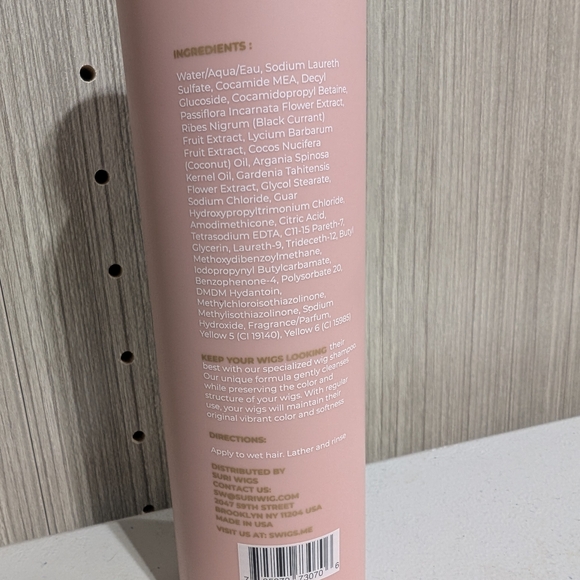 Swigs Shampoo - Picture 2 of 2